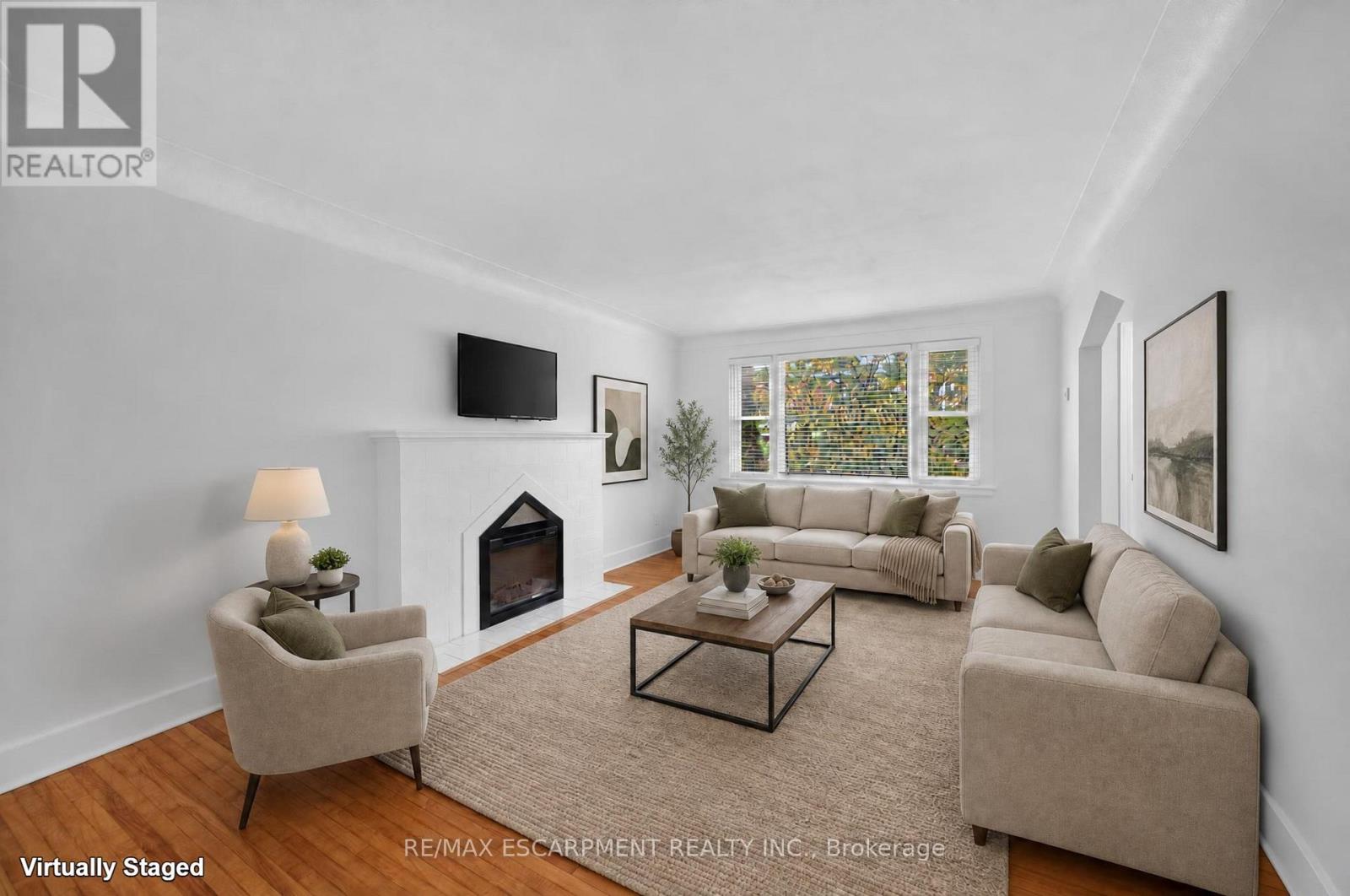 247 Homewood Avenue, Hamilton, ON photo 9