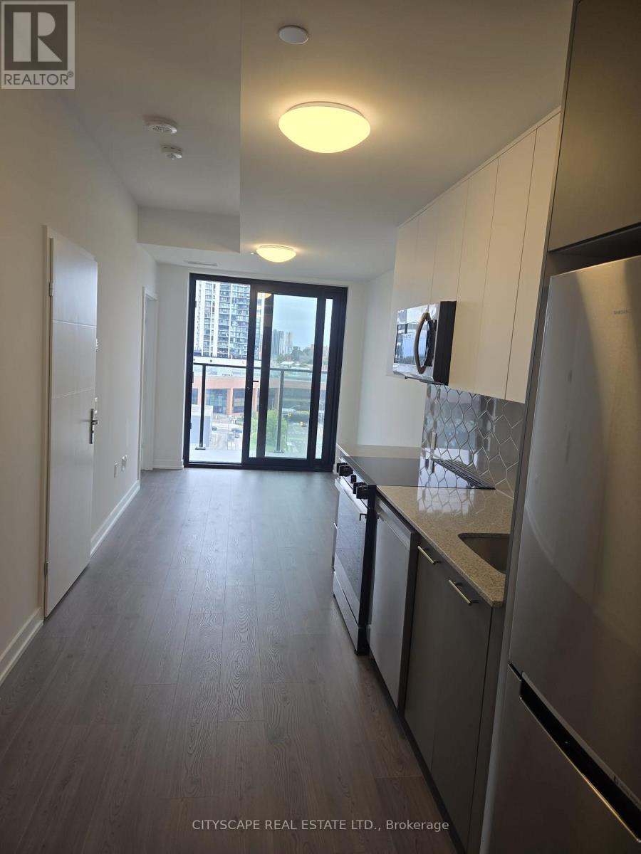 30 Francis Street South — photo 4