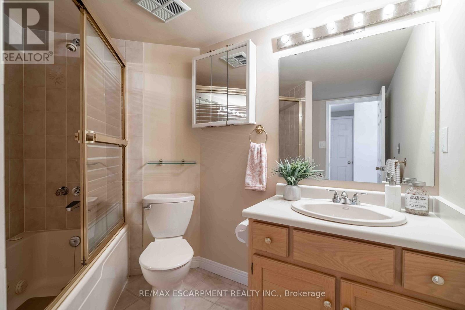 6- 606 VILLAGE GREEN Boulevard, Hamilton, ON photo 19
