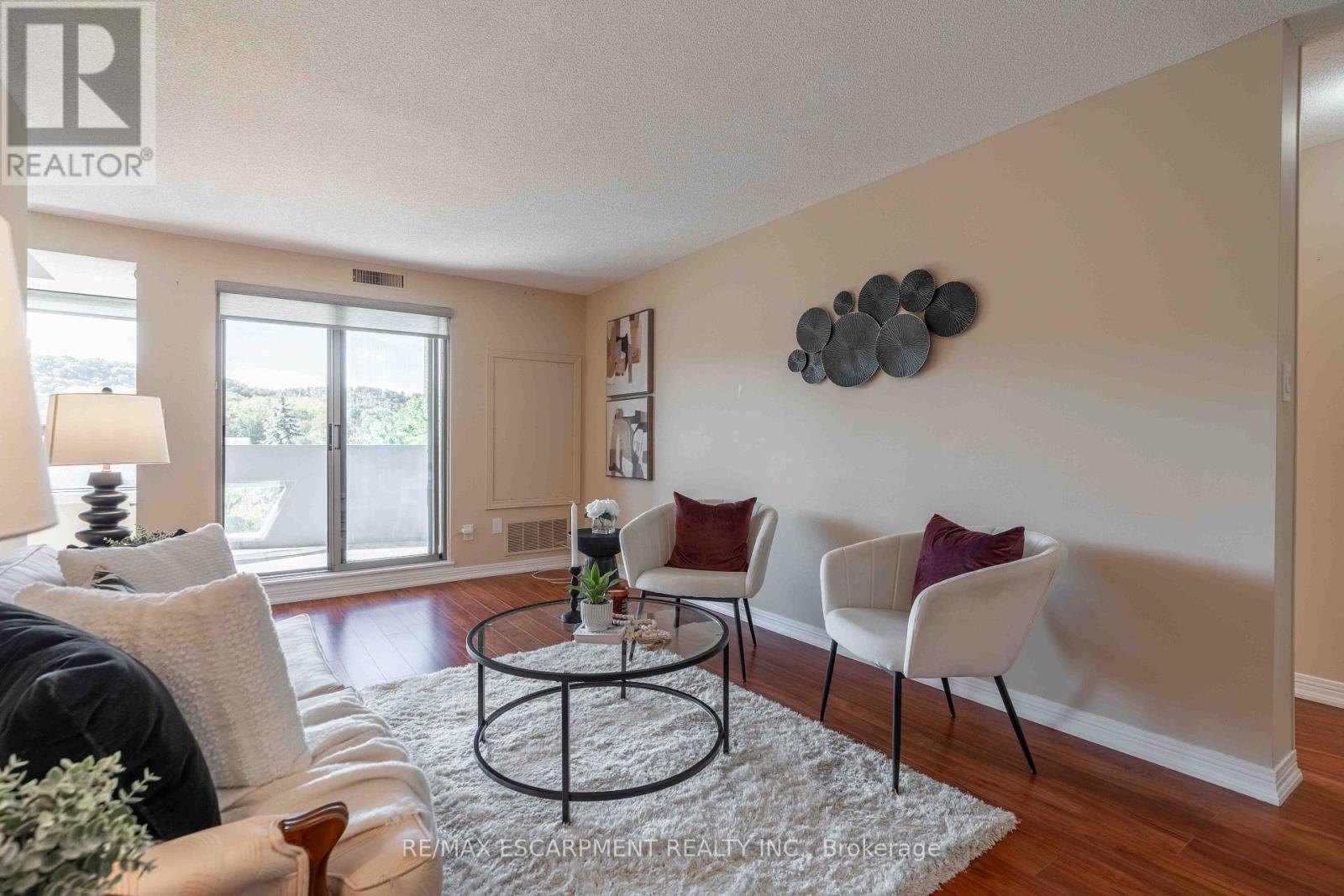 6- 606 VILLAGE GREEN Boulevard, Hamilton, ON photo 4