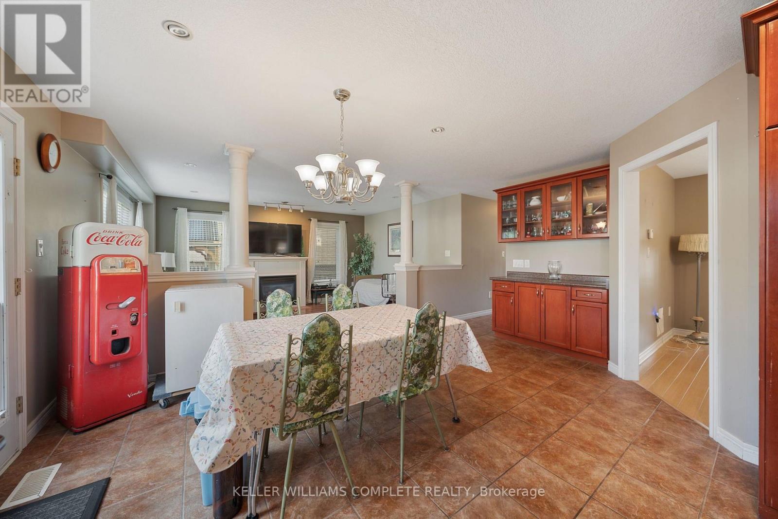 386 OLD MUD STREET - 12