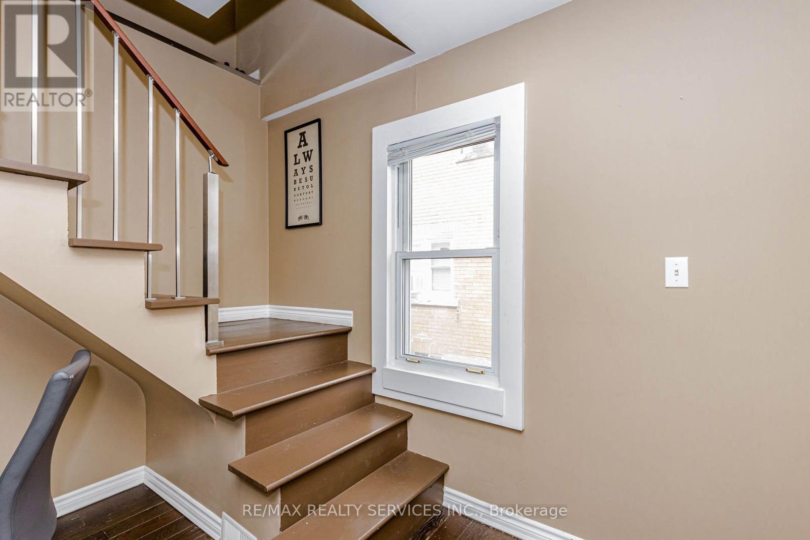 5315 Ontario Avenue, Niagara Falls, ON photo 23