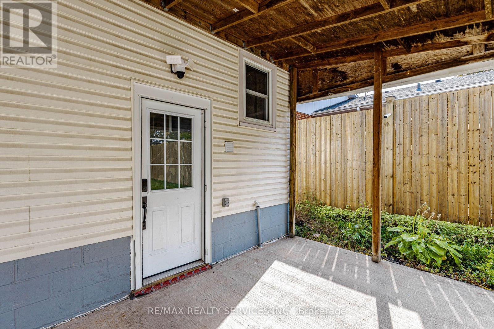 5315 Ontario Avenue, Niagara Falls, ON photo 47