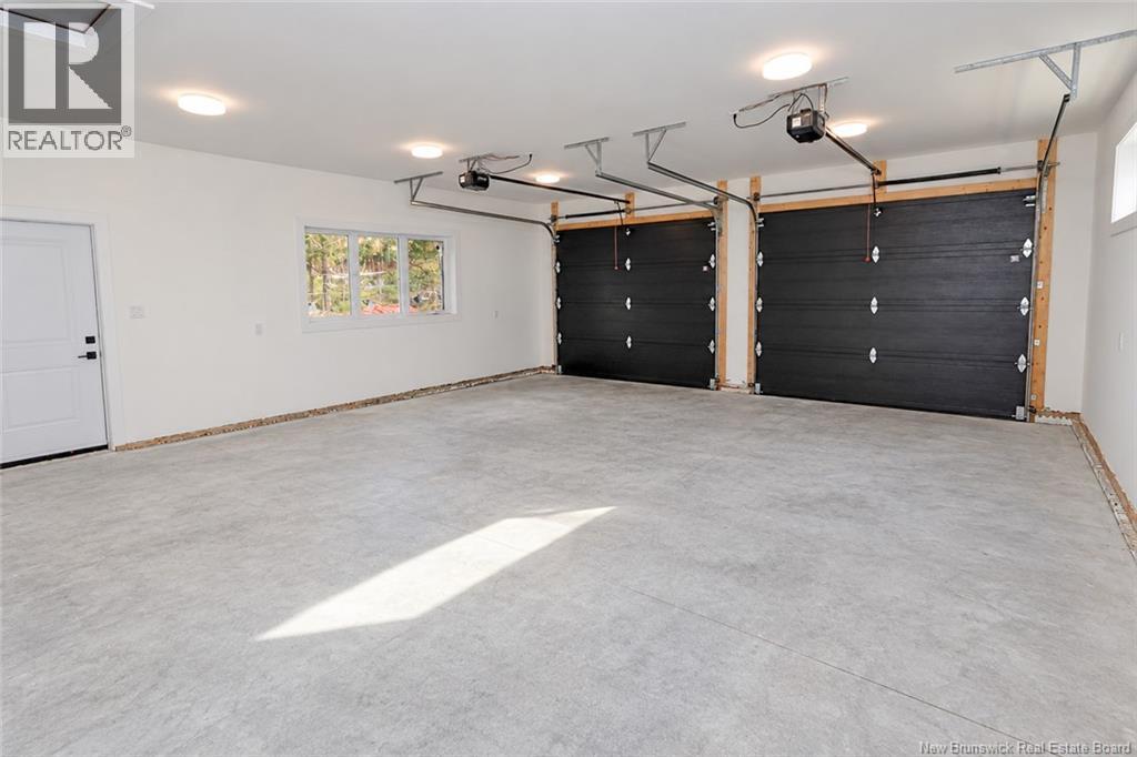 24 Keiran Way - 27