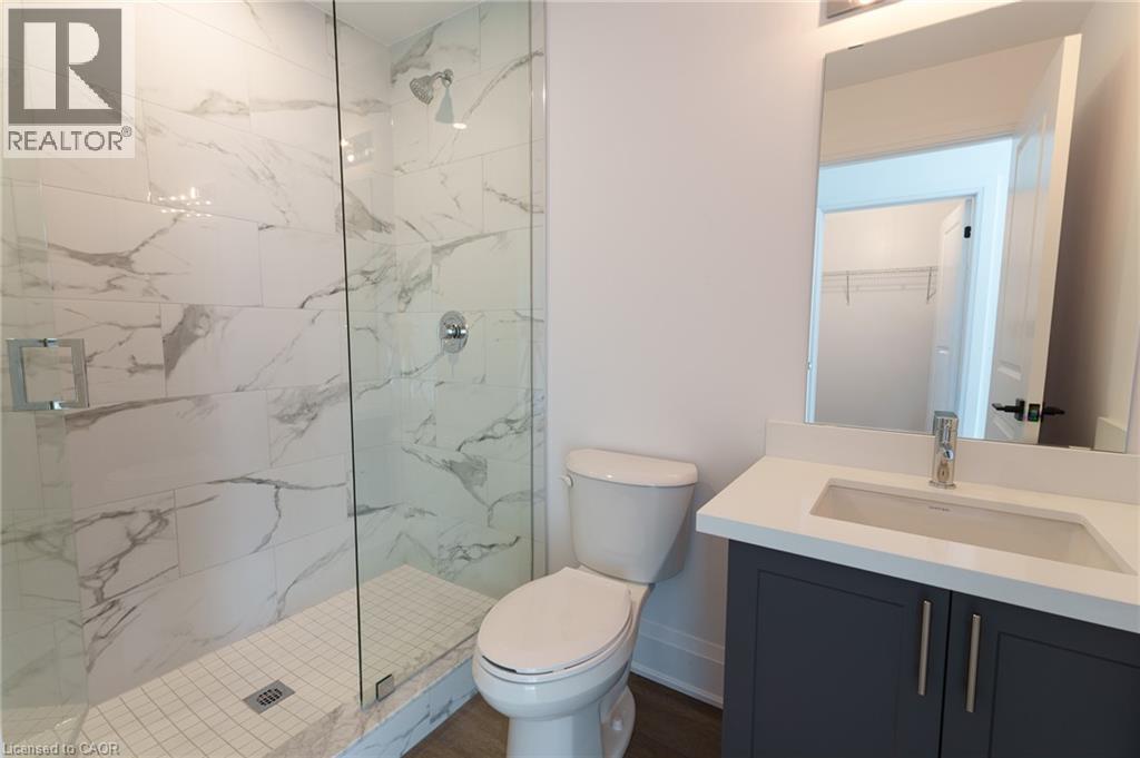 470 Dundas Street East — photo 17