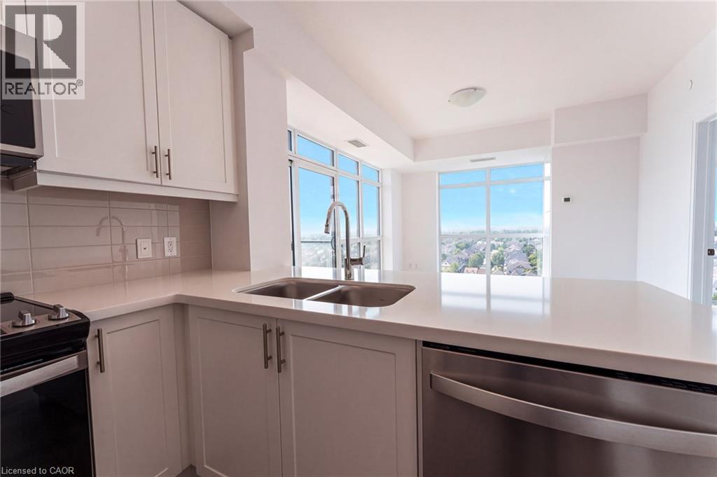 470 Dundas Street East — photo 4