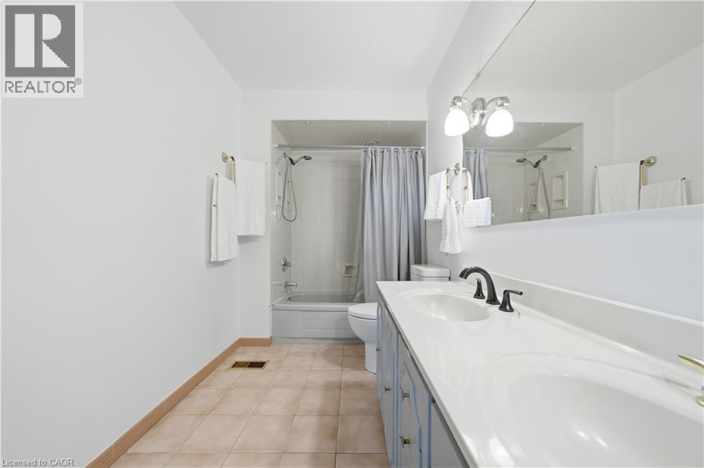 24 West 32nd Street — photo 25