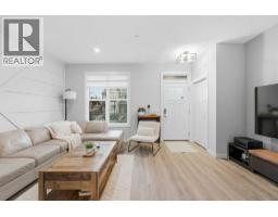 71 Howse Rise NE - photo 6