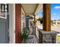 71 Howse Rise NE - photo 3