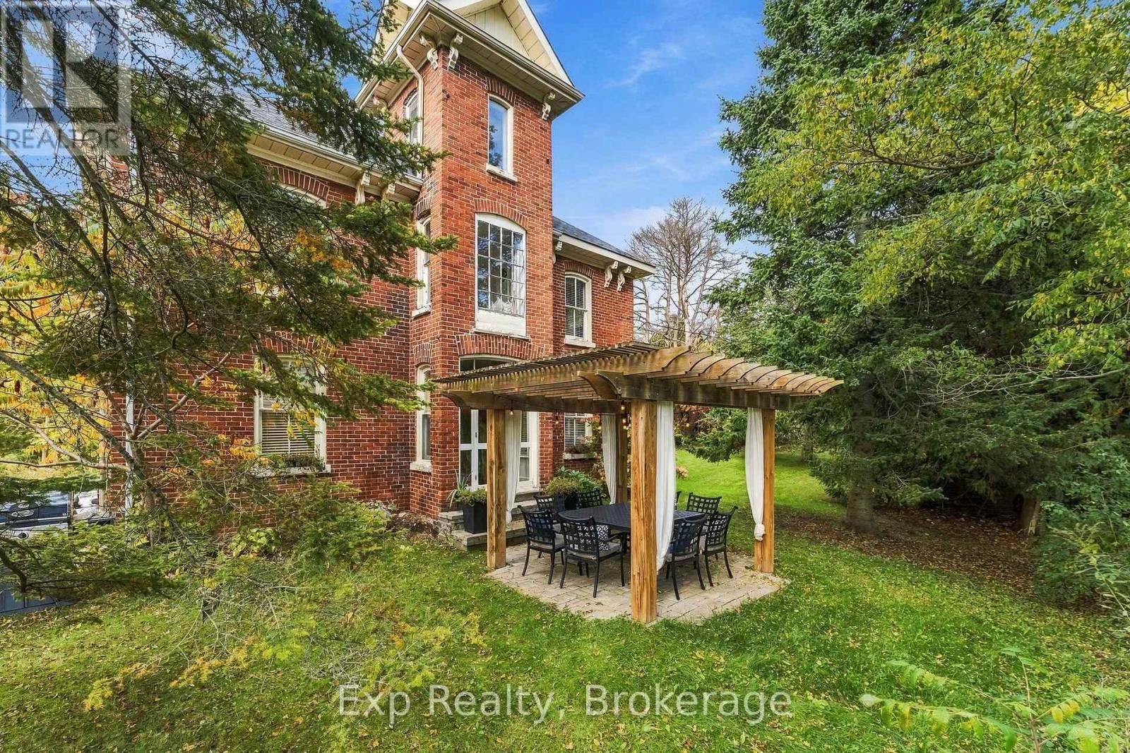835 Brook Road North, Cobourg, ON photo 3