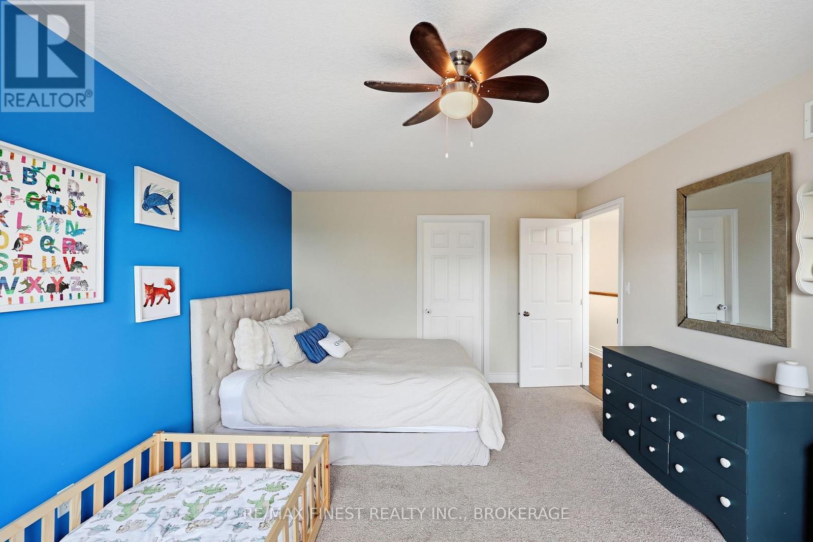 36 Amherst Drive — photo 27