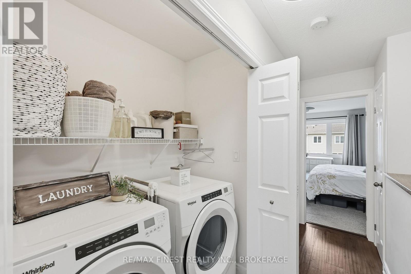36 Amherst Drive — photo 28