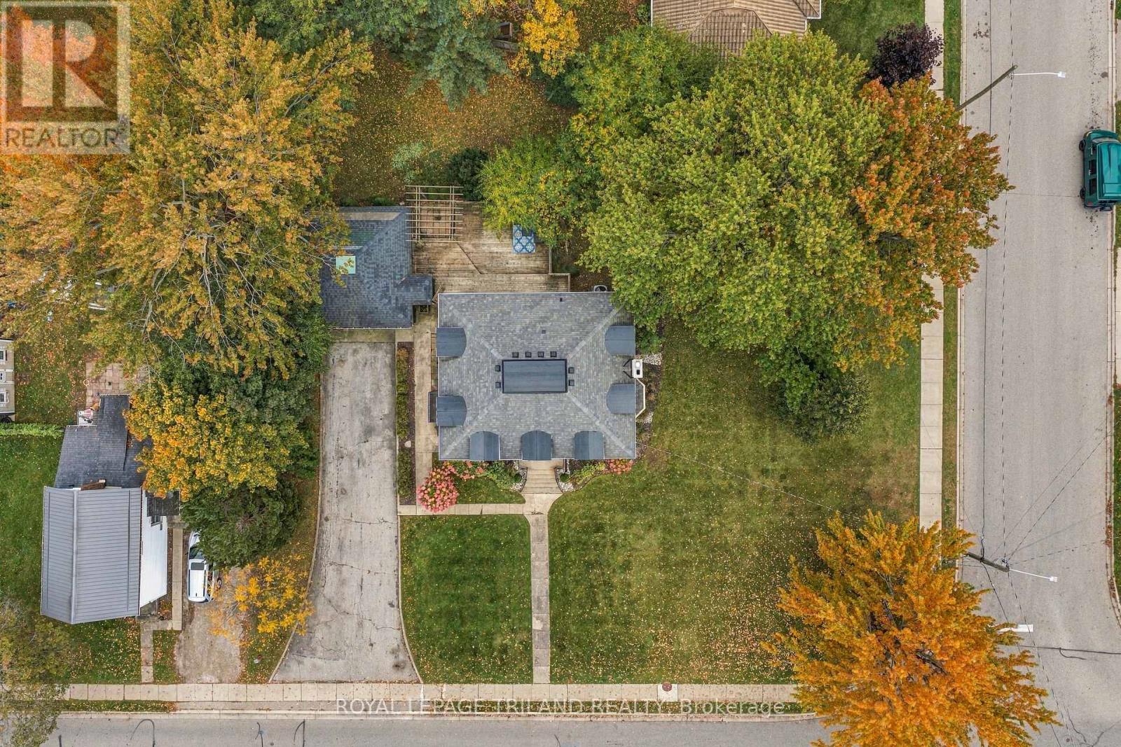 64 South Street West — photo 44