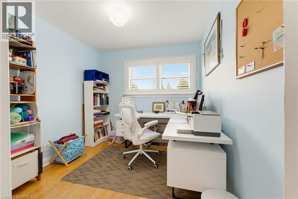 49 Morton Avenue — photo 11