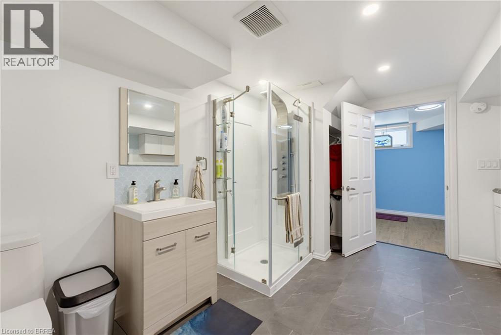 49 Morton Avenue — photo 16