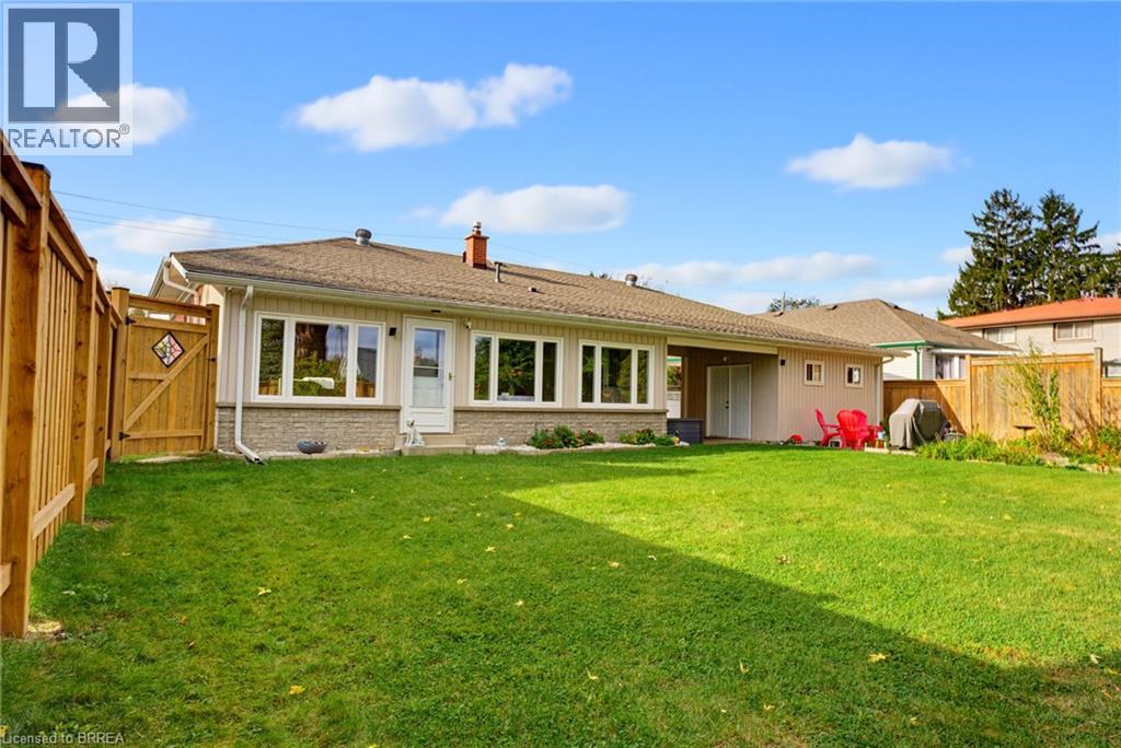 49 Morton Avenue — photo 22