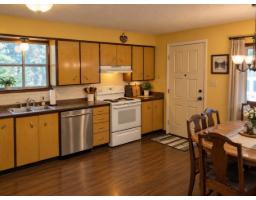 3675 208 Street, Langley, BC V3A4X6 Photo 7