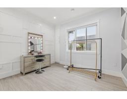 14218 69a Avenue, Surrey, BC V3W2H9 Photo 17