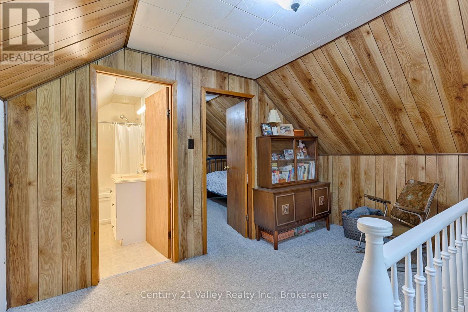 5835a Matawatchan Road — photo 21