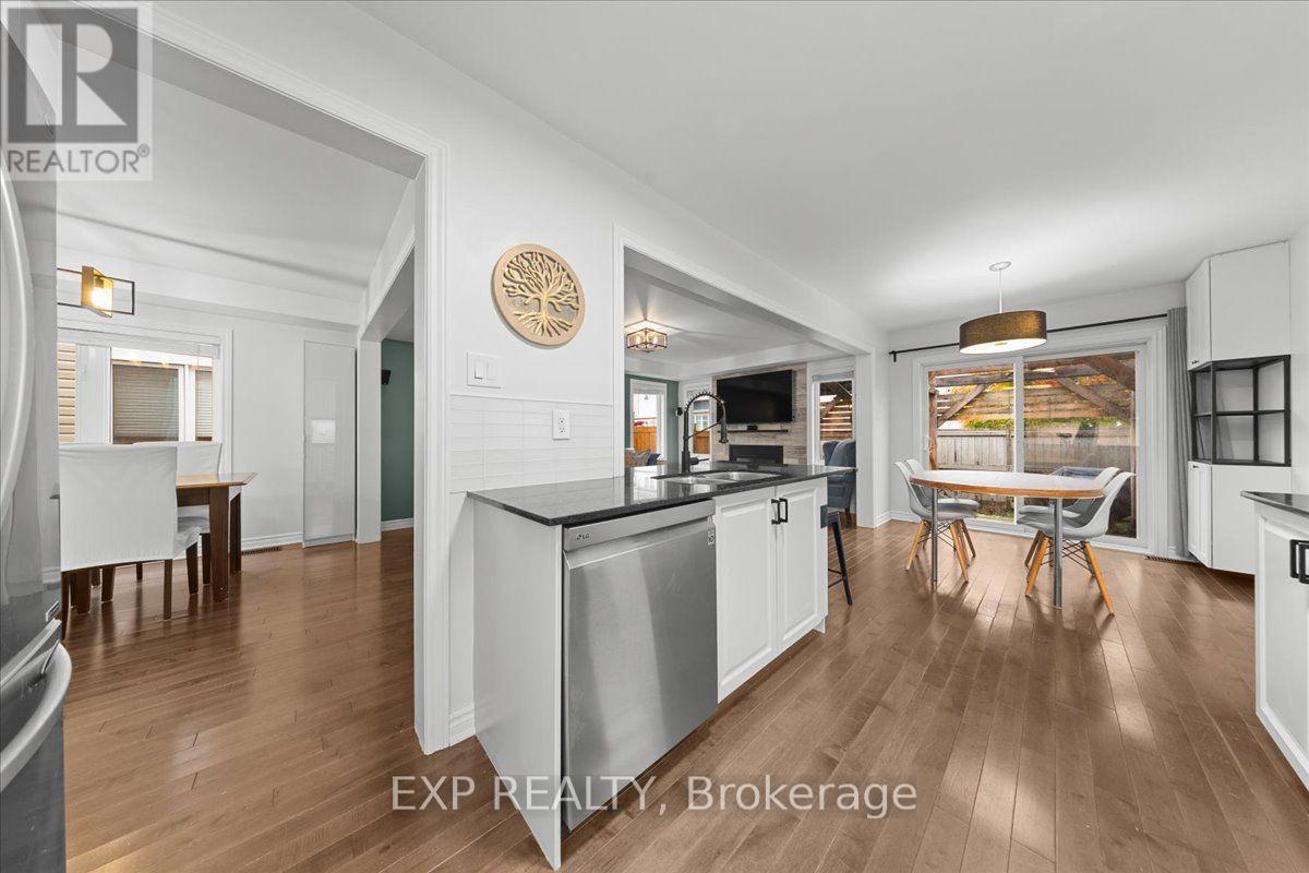 312 Song Sparrow Street — photo 15