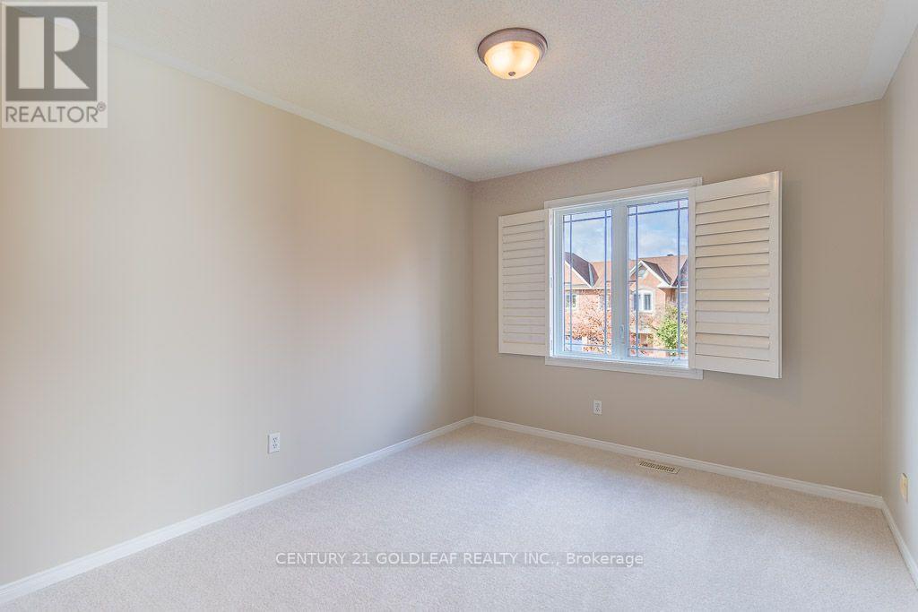 2260 Brockstone Crescent — photo 28