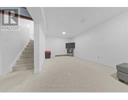 6584 Legault Street, Ottawa, ON K1C2Z1 Photo 32