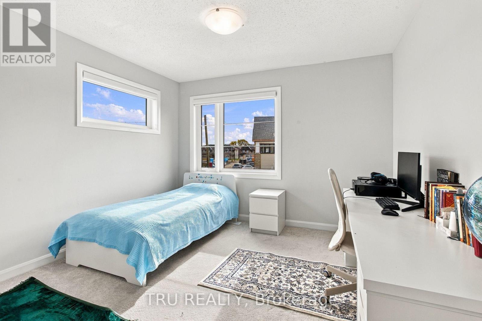 624 Galarneau Way — photo 24