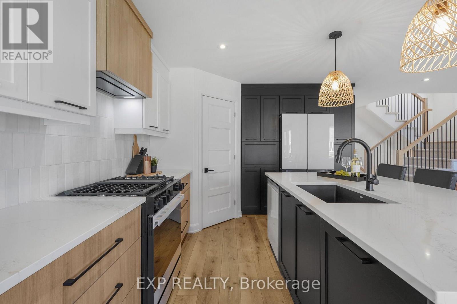1200 Montblanc Crescent — photo 12