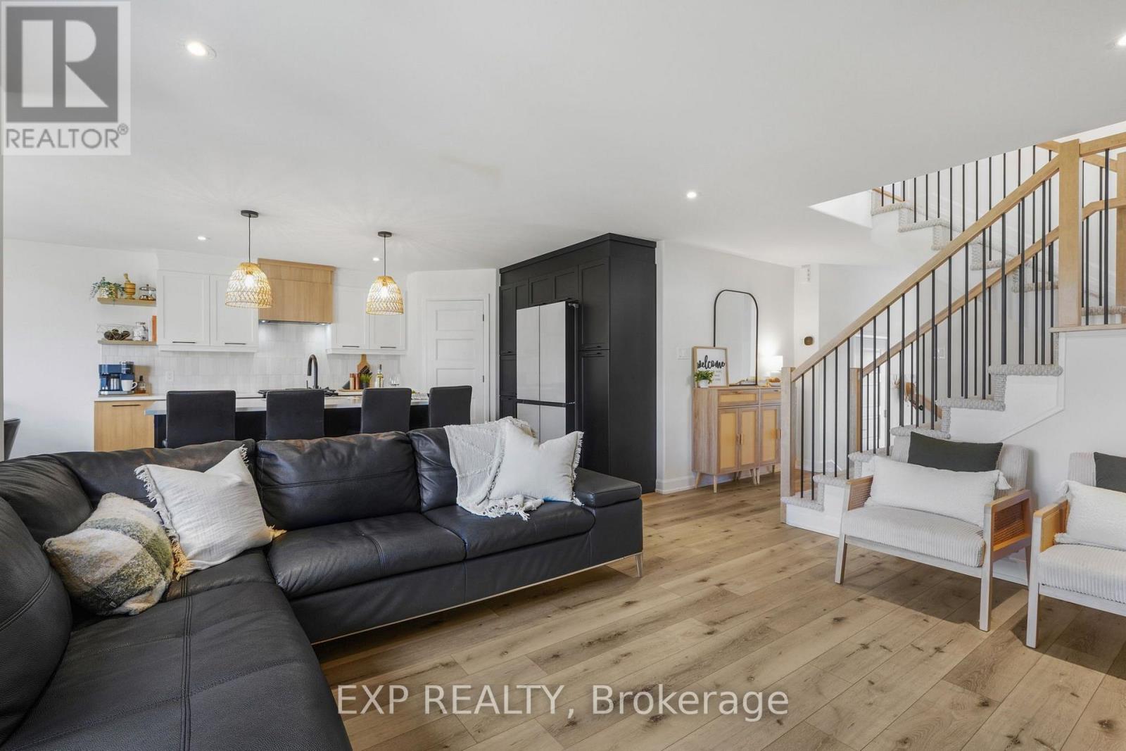 1200 Montblanc Crescent — photo 8