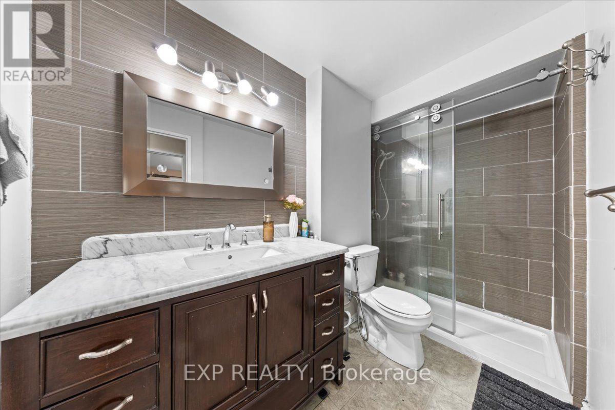 20 Chesterton Drive — photo 12