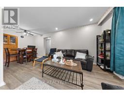 114 - 20 Chesterton Drive, Ottawa, ON K2E6Z7 Photo 11