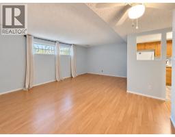 606 34 Avenue NE - photo 16