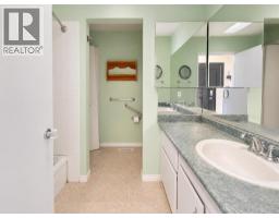 606 34 Avenue NE - photo 7