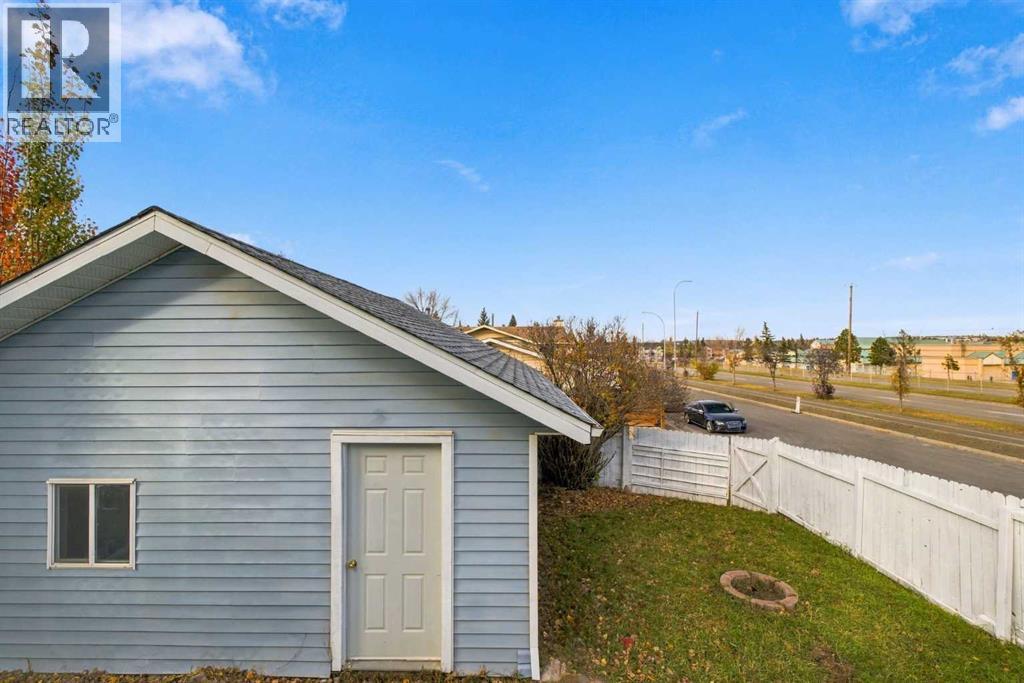 112 Macewan Meadow Crescent NW photo 42