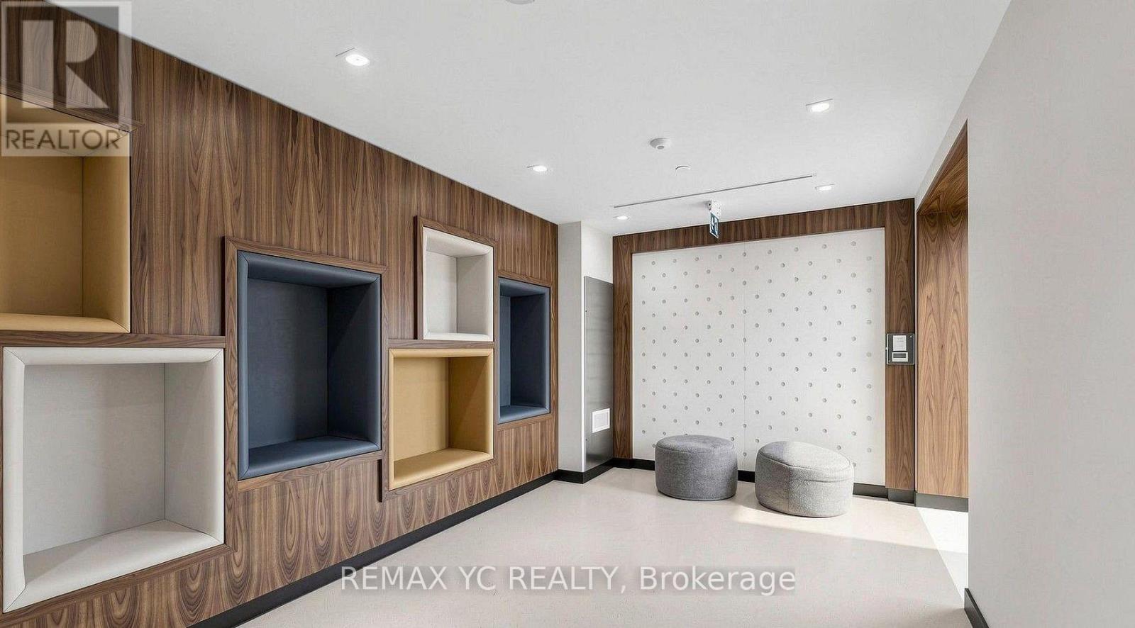 8 Olympic Garden Drive — photo 22