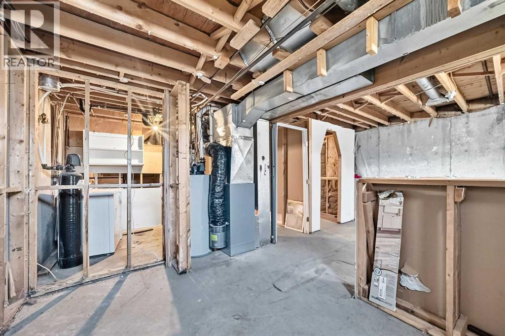 143 Rundleson Way NE photo 37
