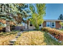 143 Rundleson Way NE - photo 1