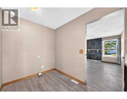 143 Rundleson Way NE - photo 15