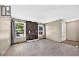 143 Rundleson Way NE - photo 4