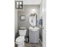 Primary Bedroom - 2058 Sagewood Rise Sw, Airdrie, AB T4B3N9 Photo 10