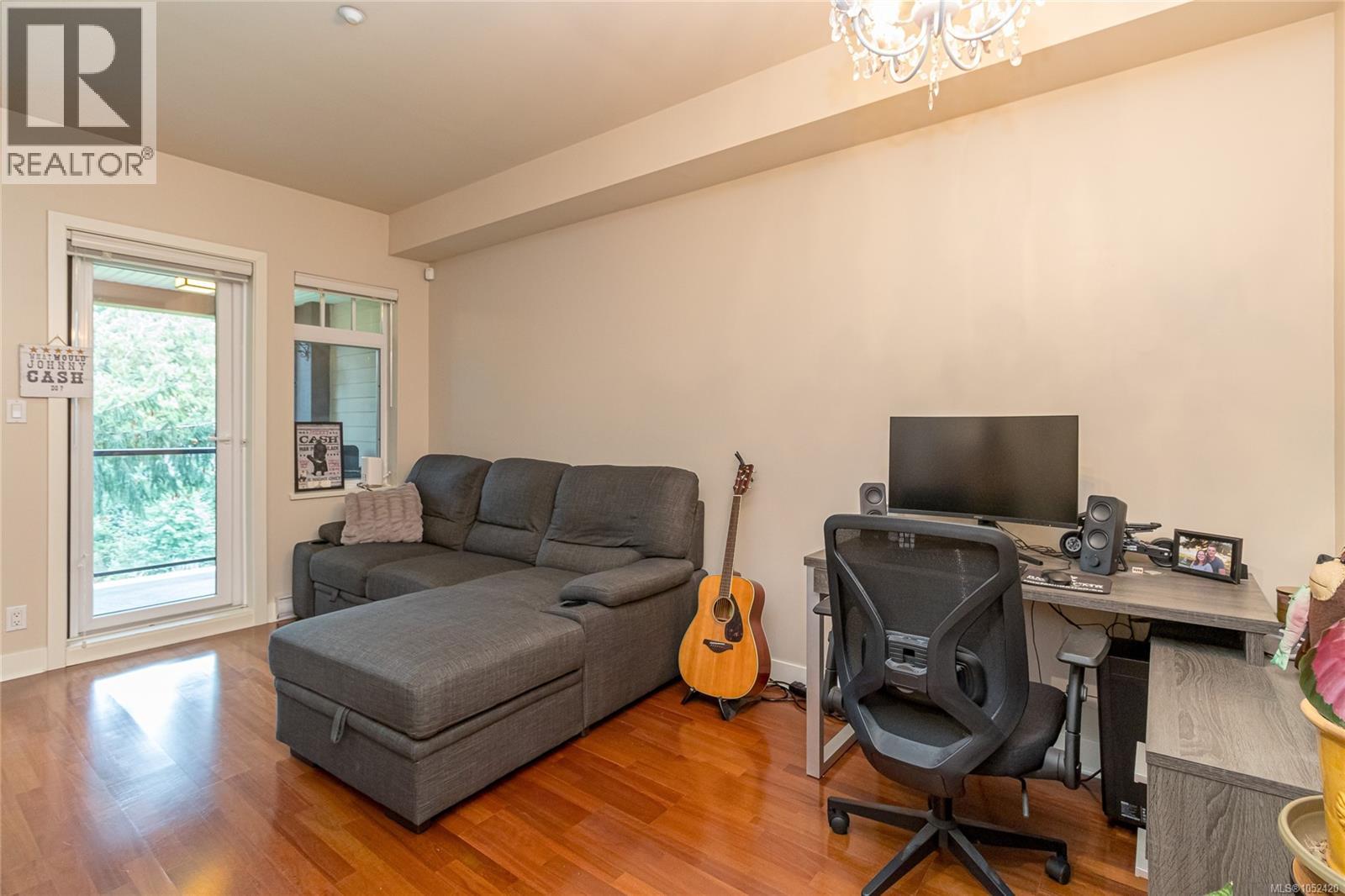 #308 1375 Bear Mountain Pkwy - 11