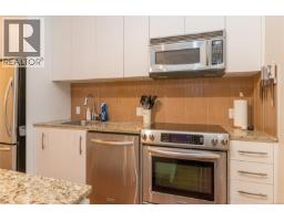 308 1375 Bear Mountain Pkwy, Langford, BC V9C0C9 Photo 15