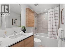 908 369 Tyee Rd, Victoria, BC V9A0B6 Photo 24