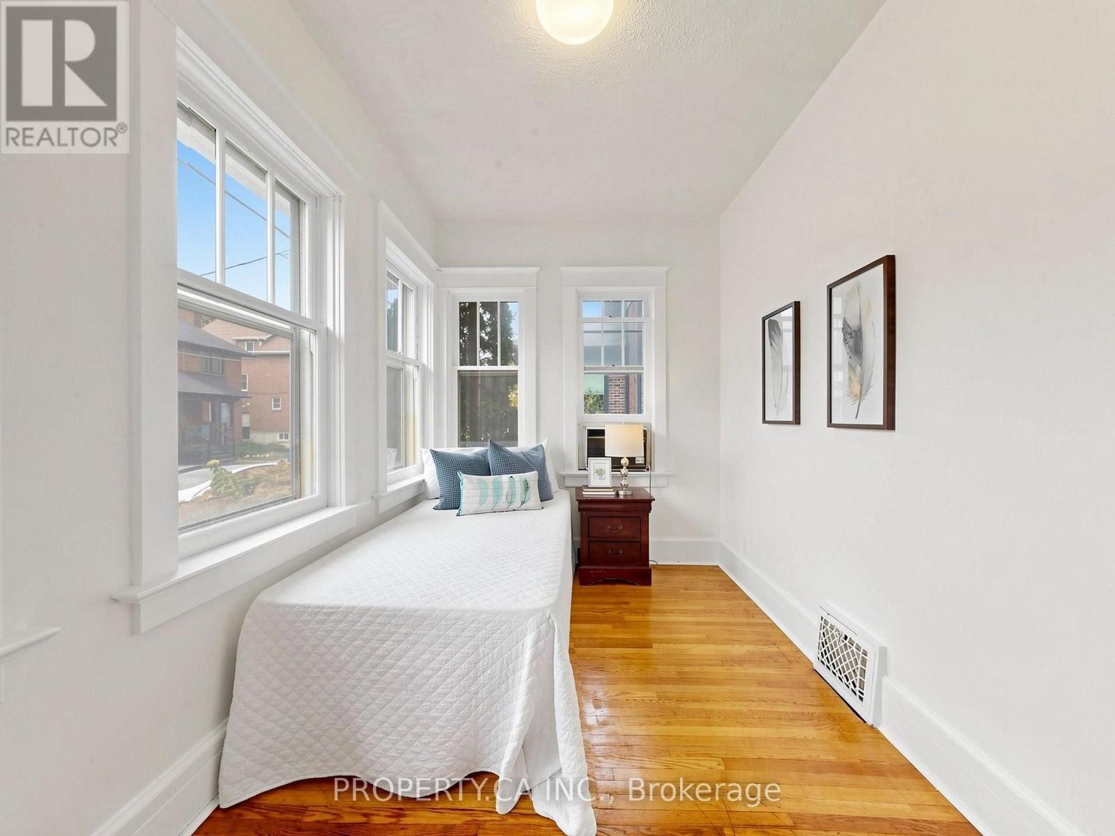 205 DEARBORN AVENUE - 27