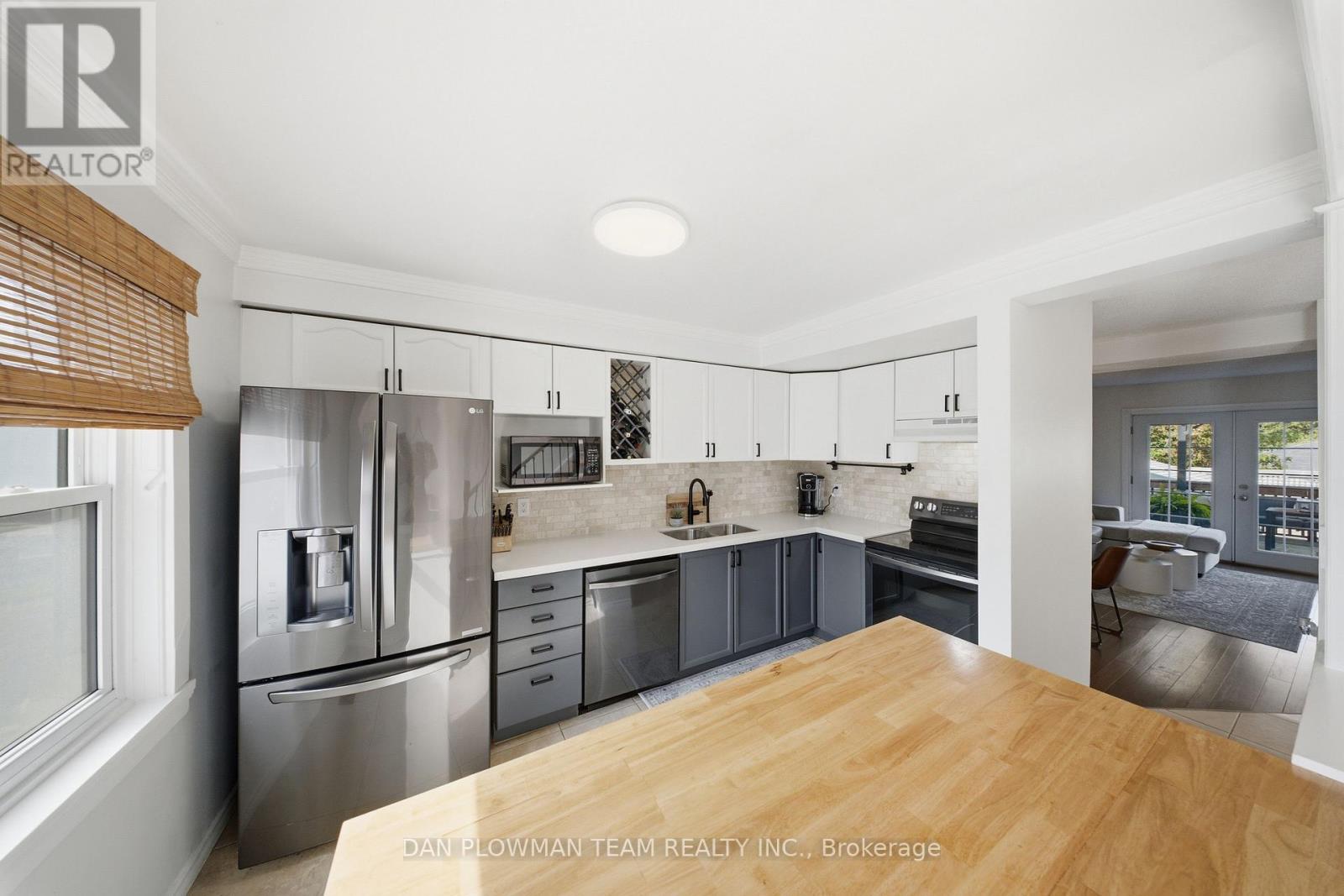 1204 Southdale Avenue, Oshawa, ON photo 5