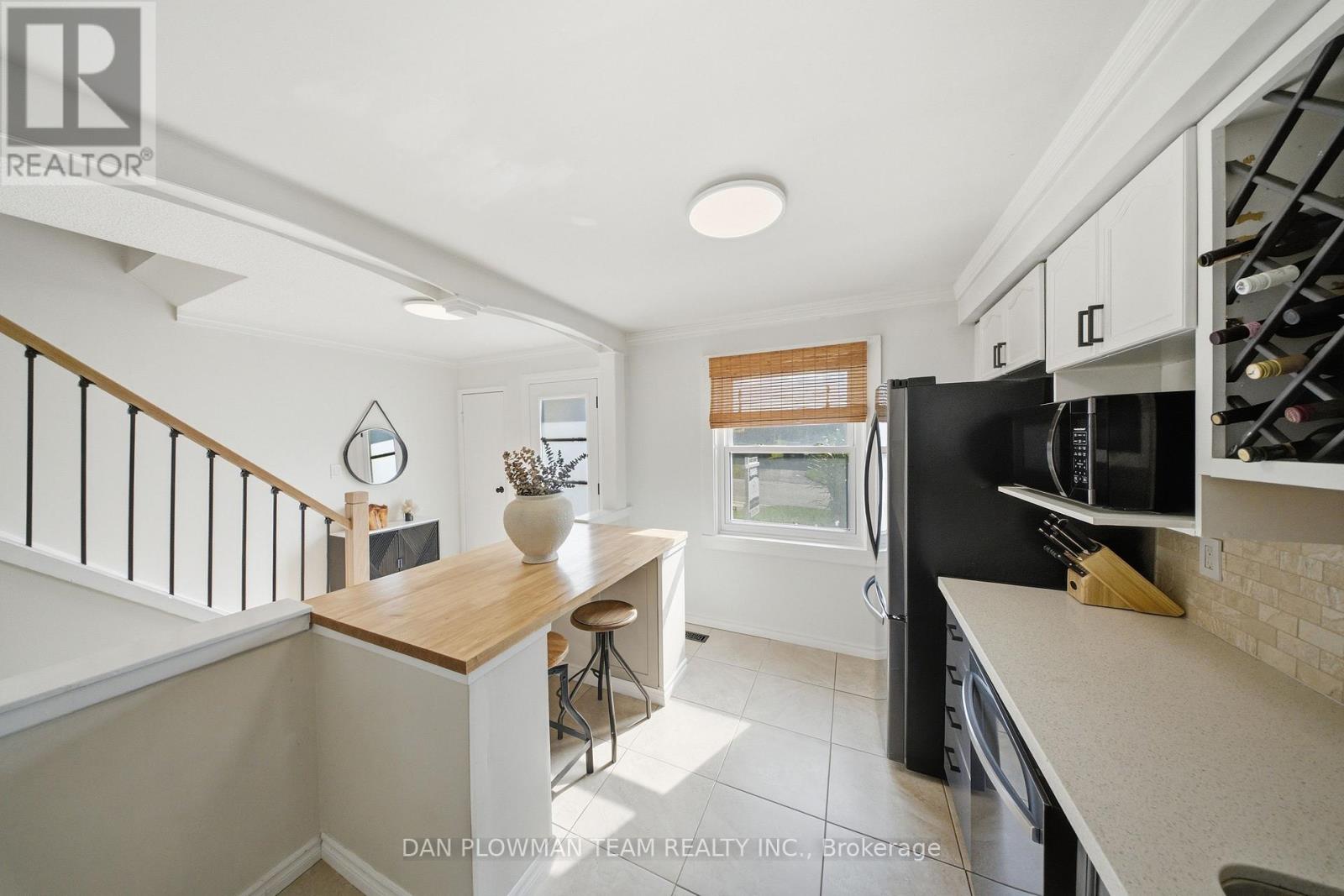 1204 Southdale Avenue, Oshawa, ON photo 7