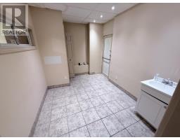 757 Pape Avenue, Toronto, ON M4K3T1 Photo 8