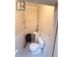757 Pape Avenue, Toronto, ON M4K3T1 Photo 9