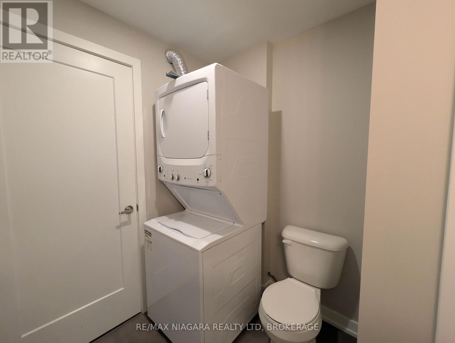 781 Clare Avenue — photo 14