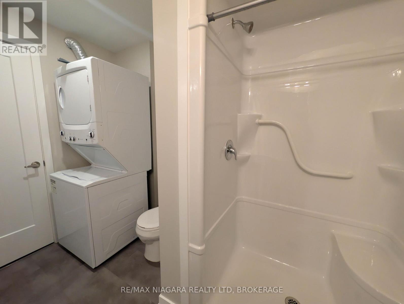 781 Clare Avenue — photo 13